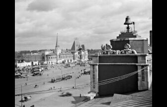 Kalanchyovskaya (now Komsomolskaya) Square. Photo: PastVu