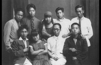 Студенты КУТК. 1930 г. Фото: Wikipedia (РГАСПИ. Ф. 495. Оп. 225. Д. 1144. Л. 1)
