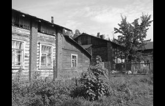 Former stables on the territory of the Brockar estate Source: Alex Remizov (ru-ivanteevka.livejournal.com) 