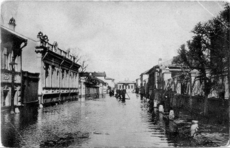 Kuznetsky Lane (Pereulok) in 1908. Today this is the part of the Vishnyakovskiy Lane (Pereulok). Presumably, the house no. 6 where the orphanage was located is on the left side. 