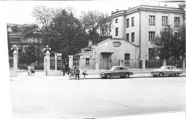 Botkin Hospital at the end of 1950s. Photo: PastVu Botkin Hospital at the end of 1950s. Photo: PastVu