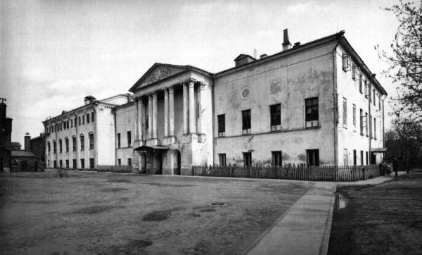 The Rukavishnikov House, 1913. Photograph: Wikimedia Commons